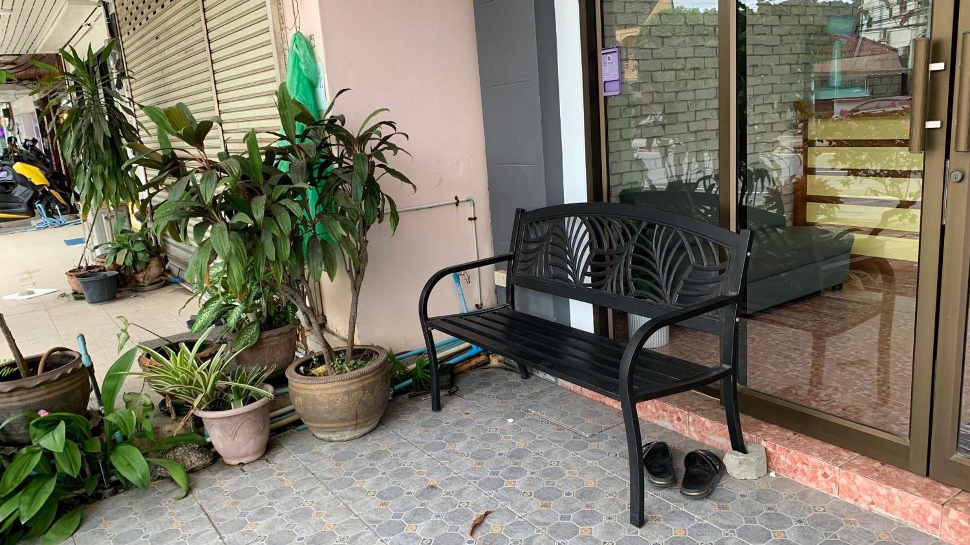 Kamalaburi Guesthouse エクステリア 写真